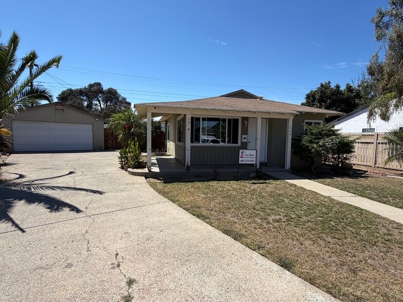 329 S Scott Dr