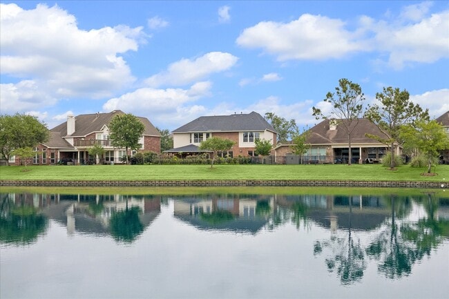 Photo - 1125 Shady Knoll Ln