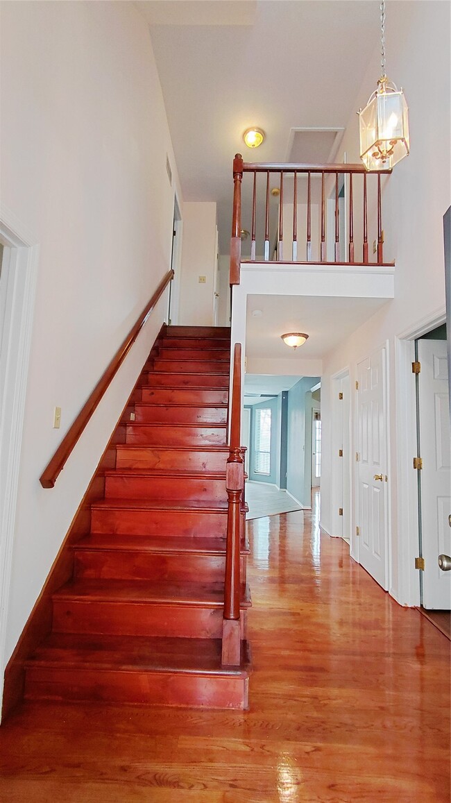 Photo - 961 Villa Gran Way