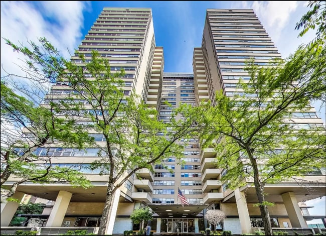 Photo - 6301 N Sheridan Rd Unit #  07C