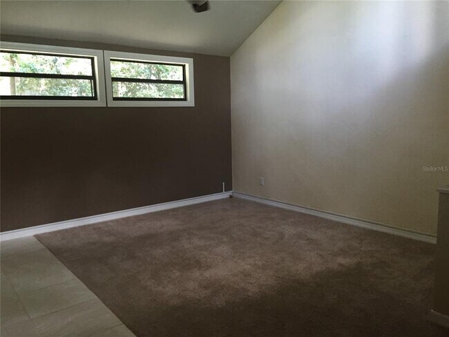 Photo - 102 NW 24th St