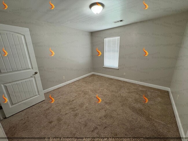 Photo - Charming Corner Lot Home in Desirable City View