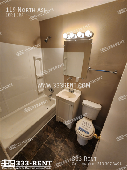 Photo - 119 North Ash-