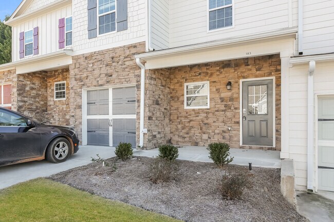 Photo - 183 Riley Cir