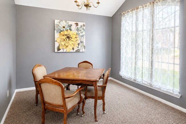Photo - 2403 Orchard Run Way