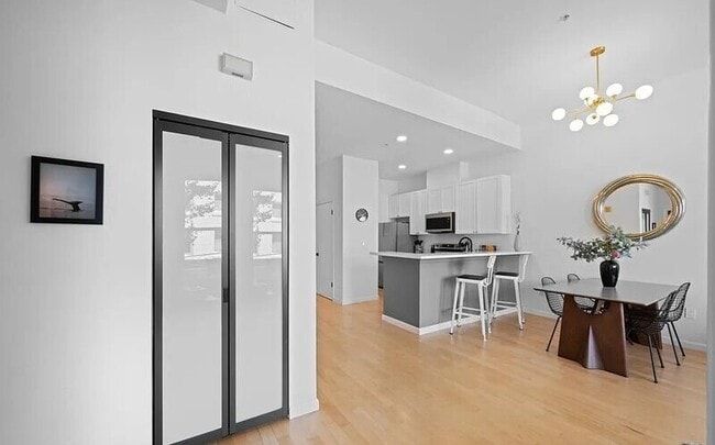 Photo - 317 29th St Unit 307