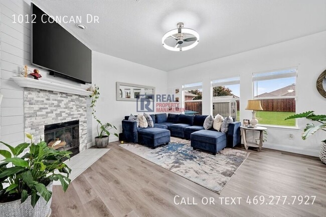 Photo - 1012 Concan Dr