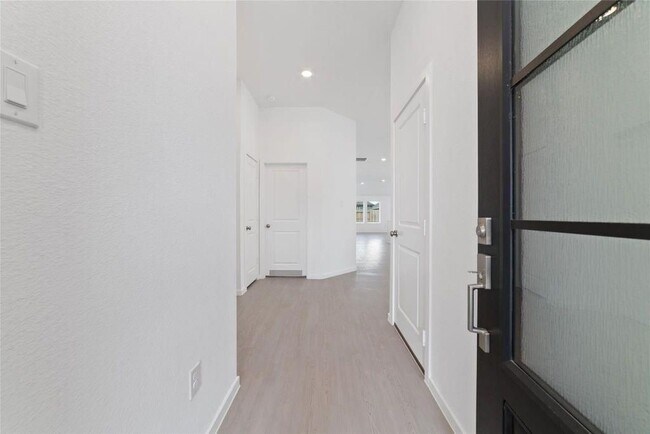 Building Photo - 6414 Green Pedal Ln