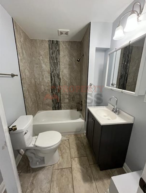 Photo - 15 1/2 Rimbach St. Apt.3/ 2 West