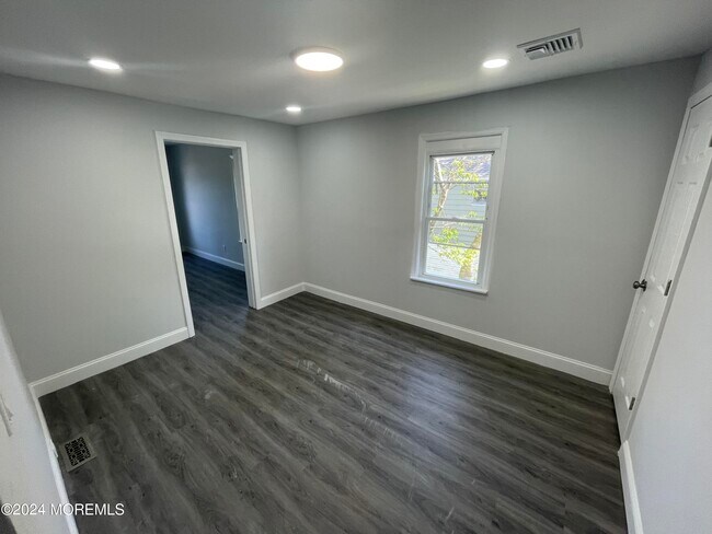 413 Ridge Ave