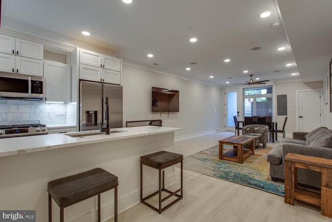 Photo - 3554 13th St NW