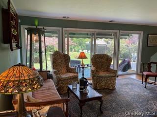 Photo - 77 Universe Dr