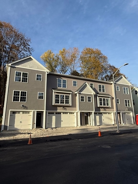 Building Photo - 63 North St Unit D