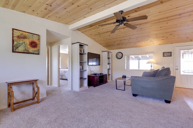 Photo - 4170 Mohave Ln Unit ID1386046P