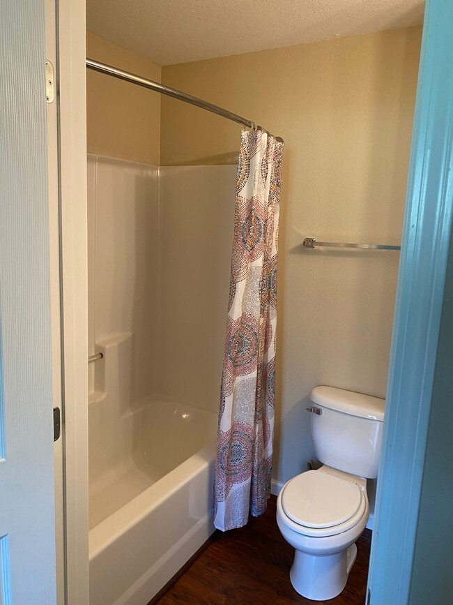 Photo - 1120 Fourth St