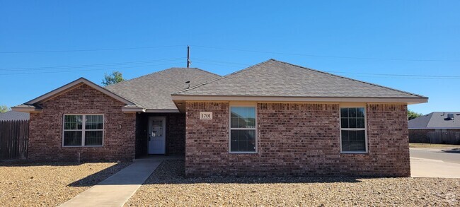 Building Photo - GREAT HOME IN NORTHEAST CLOVIS