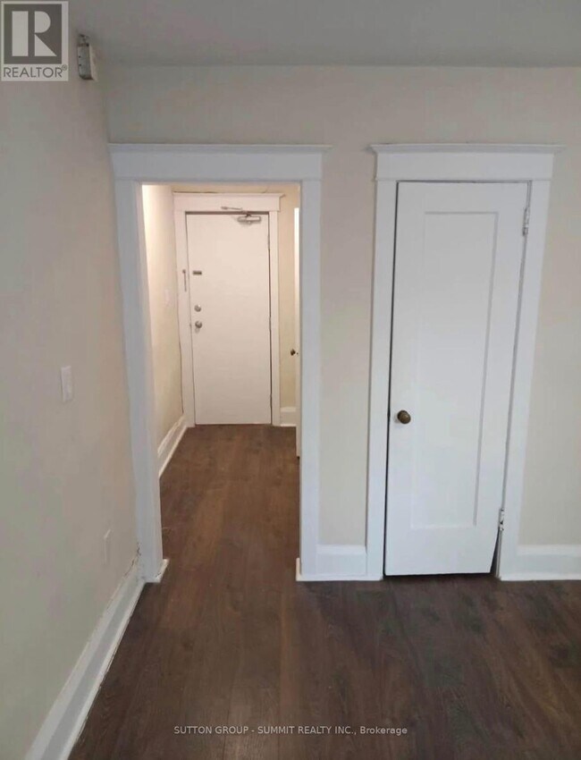 Photo - 98 Vaughan Rd Unit 402