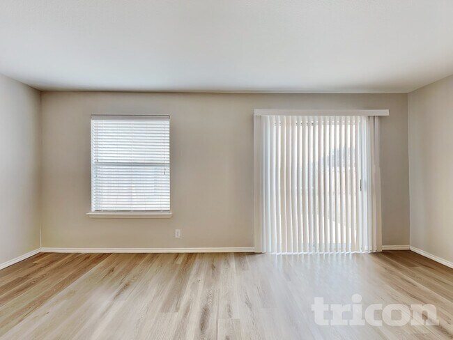 Photo - 8507 Crinum Lily Dr