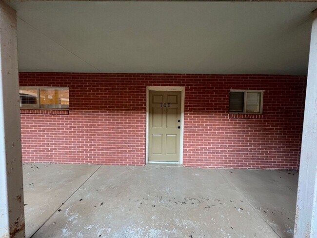 Photo - PRE-LEASING FOR AUGUST 2026!