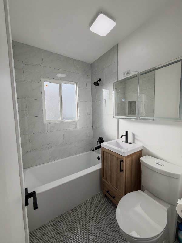 Photo - 1642 Madison Ave