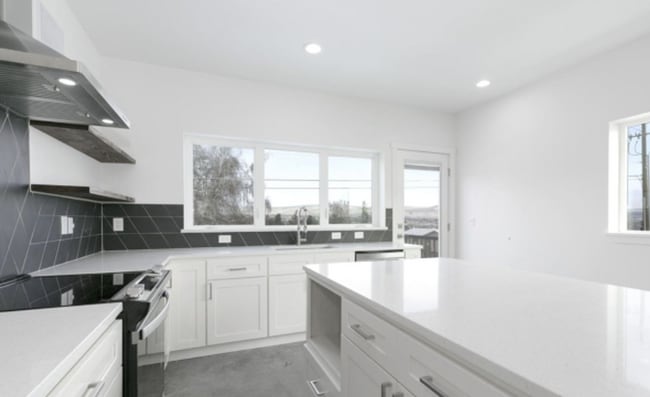 Photo - Occupied, do not disturb tenants.  Selah 2br 2ba DBL Garage 5-star Built Green Energy Standards h...