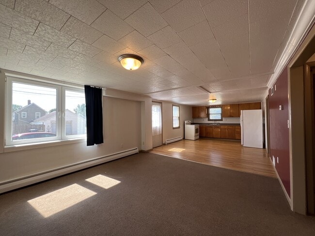 Photo - 1245 High Bluff St