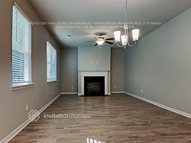 Photo - 7454 Faith St