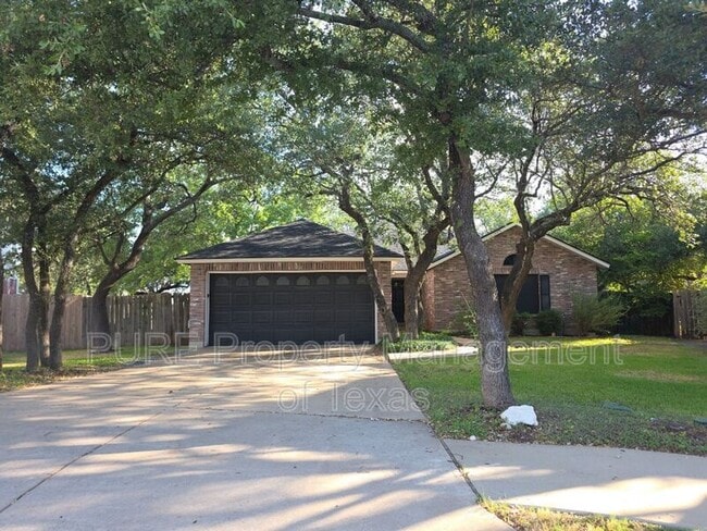 1406 Bullhill Cove