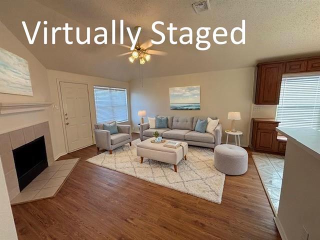 Photo - 1008 Rock Springs Dr