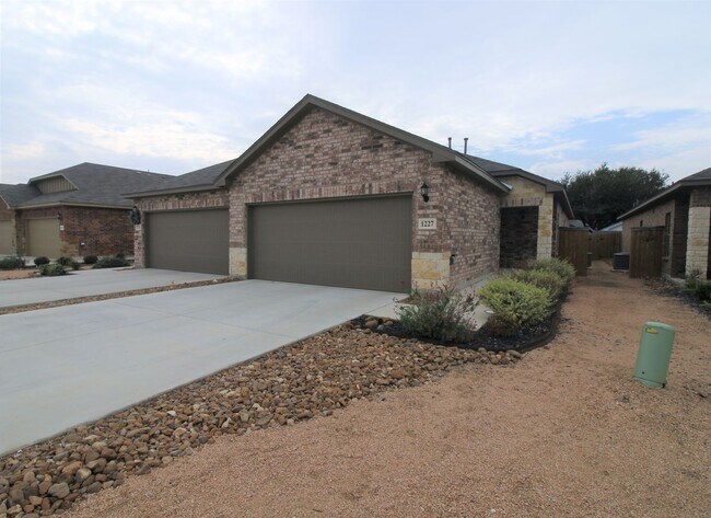 Building Photo - Walk to Historic Gruene! Minutes from Downtown New Braunfels! Beautiful 3/2/2 Duplex with Tons of...