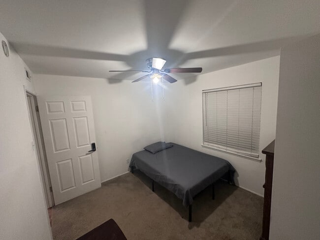 Photo - 1017 Heritage Dr