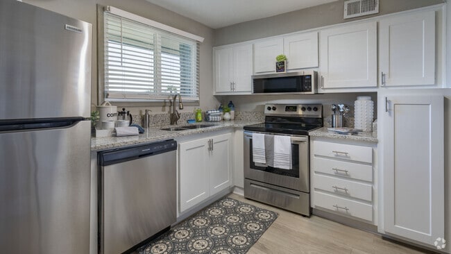 Building Photo - Sound at Peninsula Rental