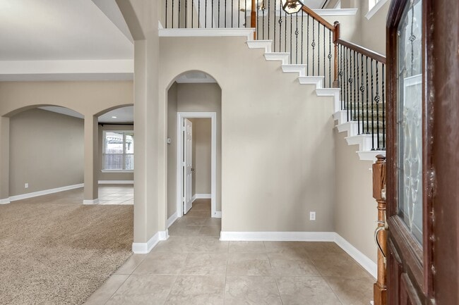 Photo - 51 Panterra Way