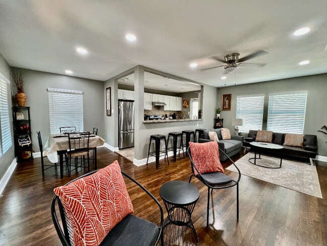 Photo - 2531 W Mulberry Ave