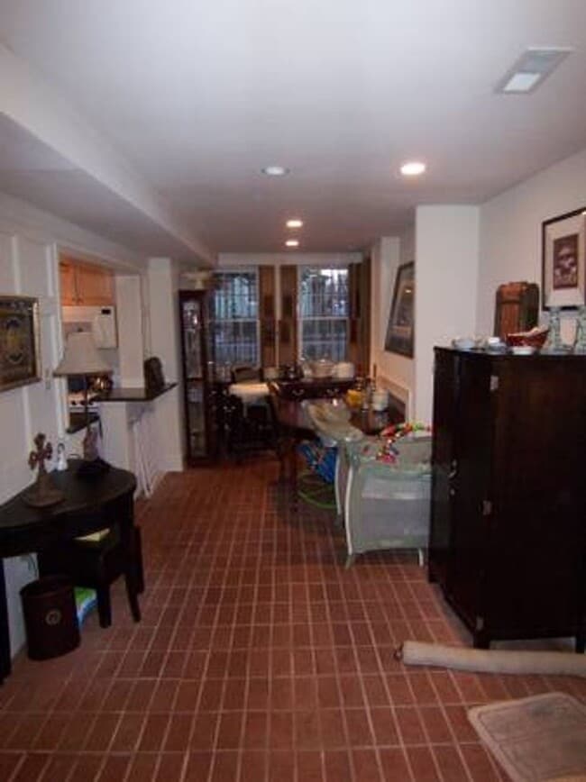 Photo - 0086 - Liverman/Liverman Unit A