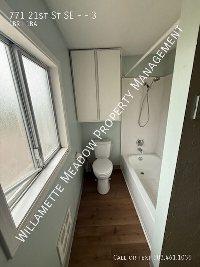 Photo - 771 21st St SE Unit 3