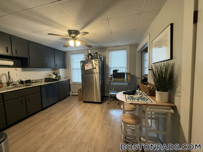 Photo - 20 Trenton St Unit 1