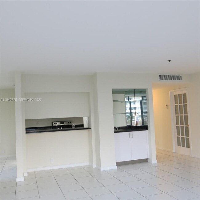 Photo - 251 Crandon Blvd Unit 309