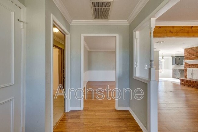 Photo - 4712 NW 65th St