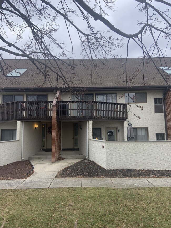 Photo - 640 Geneva Dr Unit #12