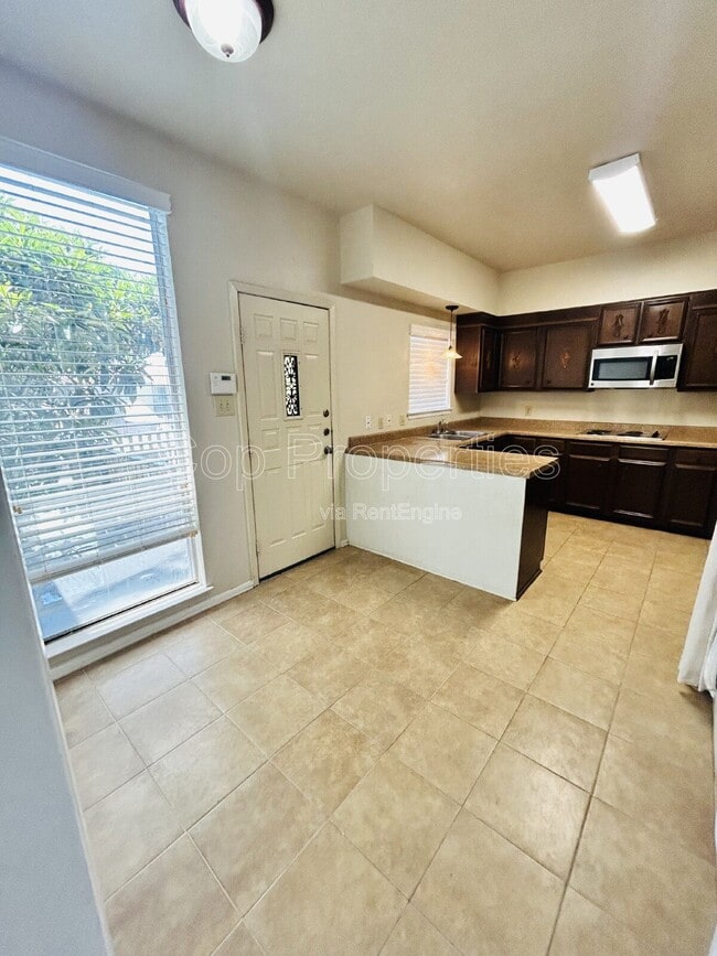 Photo - 3678 Hidden Dr Unit Apt 1103