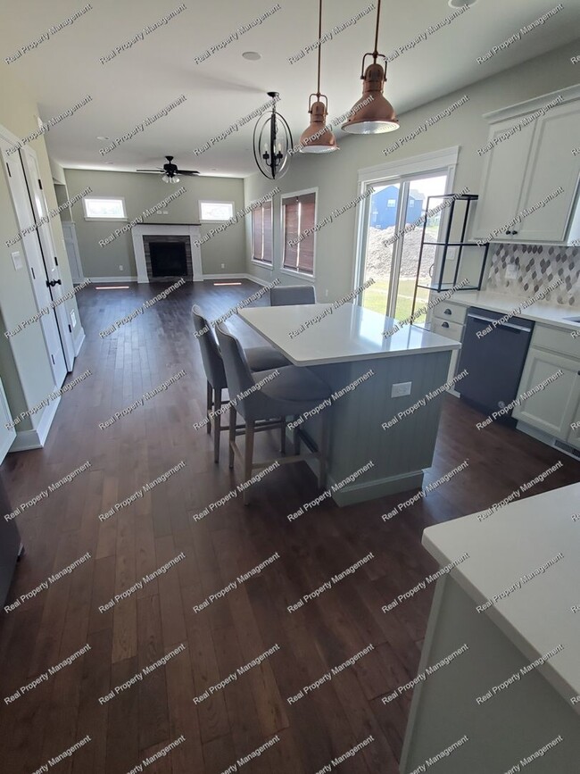 Photo - 10518 Talus Dr