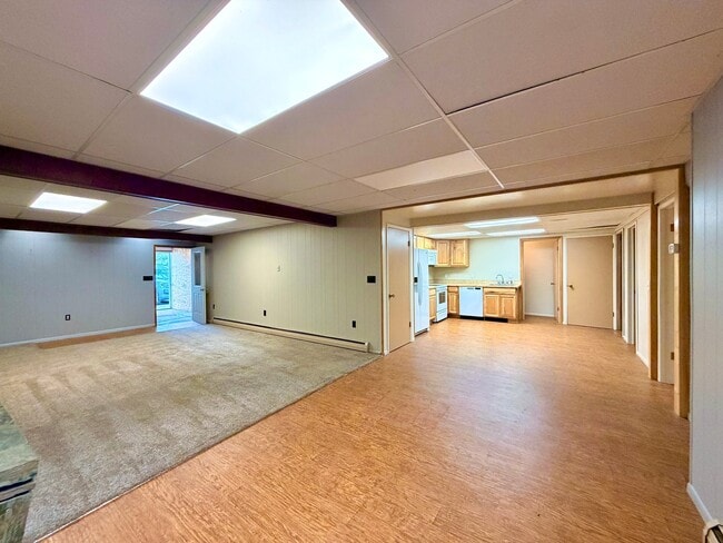 Photo - 130 Shawnee Dr Unit B