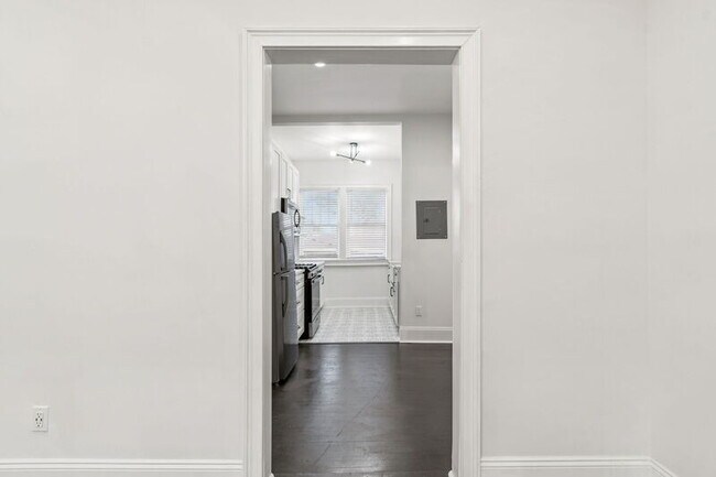 Photo - 2738 Riverside Ave