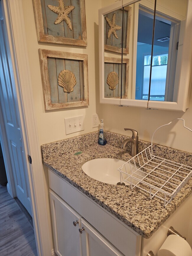 Photo - 75 Neptune St