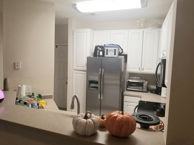 Photo - 2021 Basildon Rd Unidad 2021 Rental