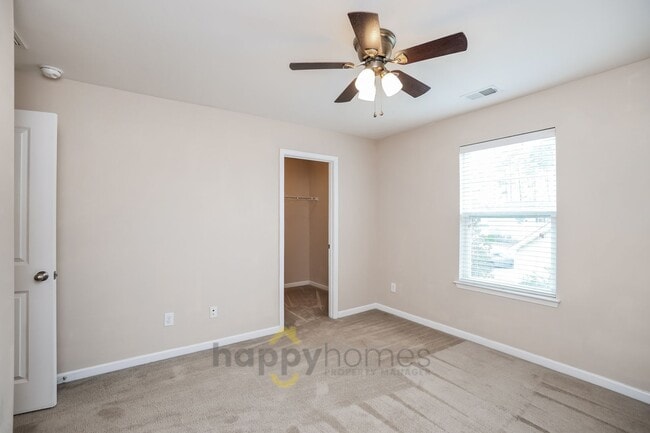 Photo - 350 Spectrum Rd