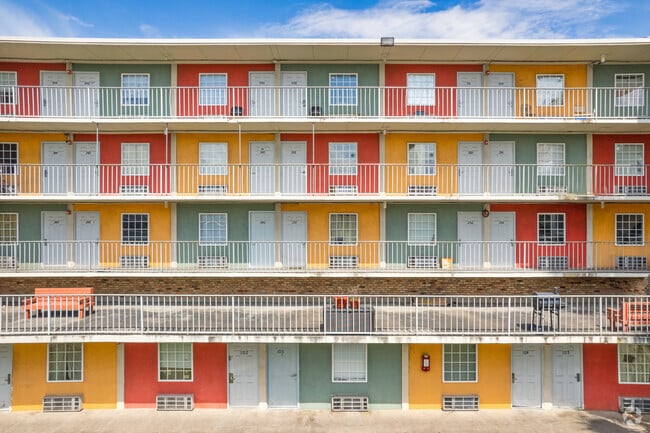 Midtown Terrace Suites