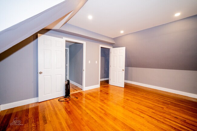 Photo - 24 Shannon St Unit #2,