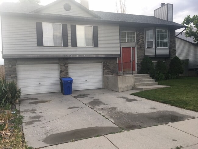 Spacious West Jordan Home! - Spacious West Jordan Home!